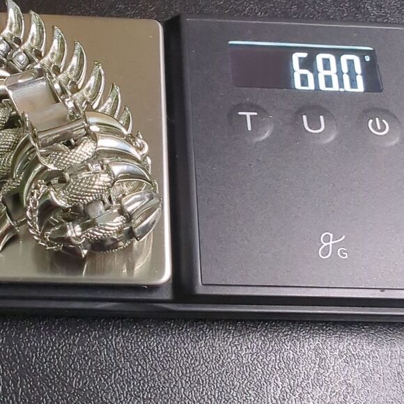 Vintage 50's Coro Silvertone Steer Horn Bracelet with Safety Chain. - Picture 12 of 12